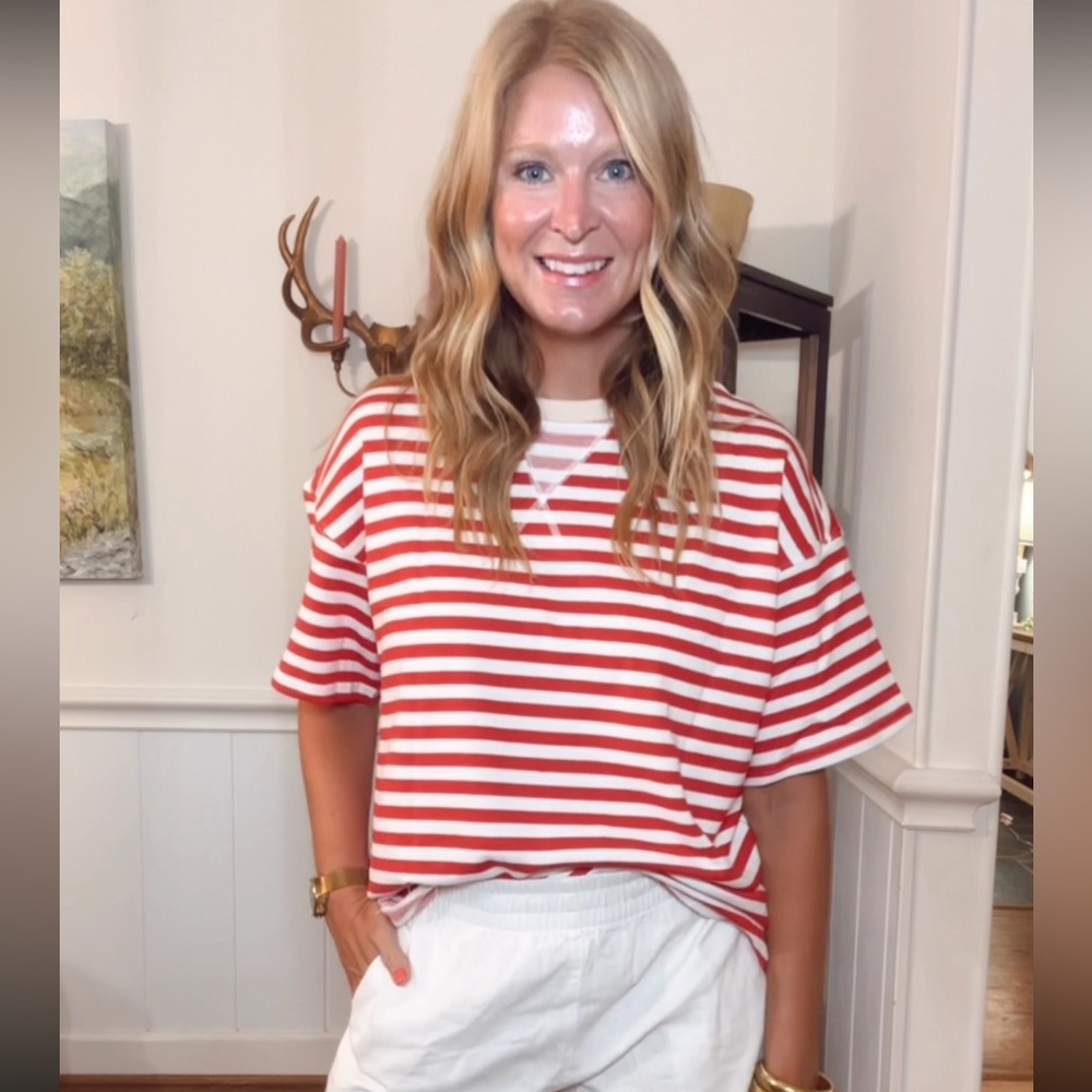 Amazon Red and White Striped Women's Tee

Free people, preppy, JCrew